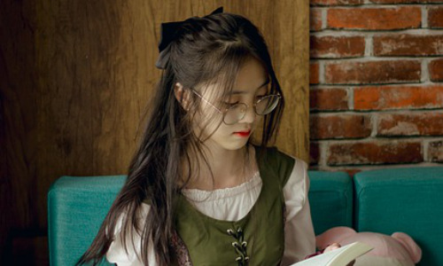 谨小慎微什么意思，谨小慎微与积极进取：如何找到平衡点插图1